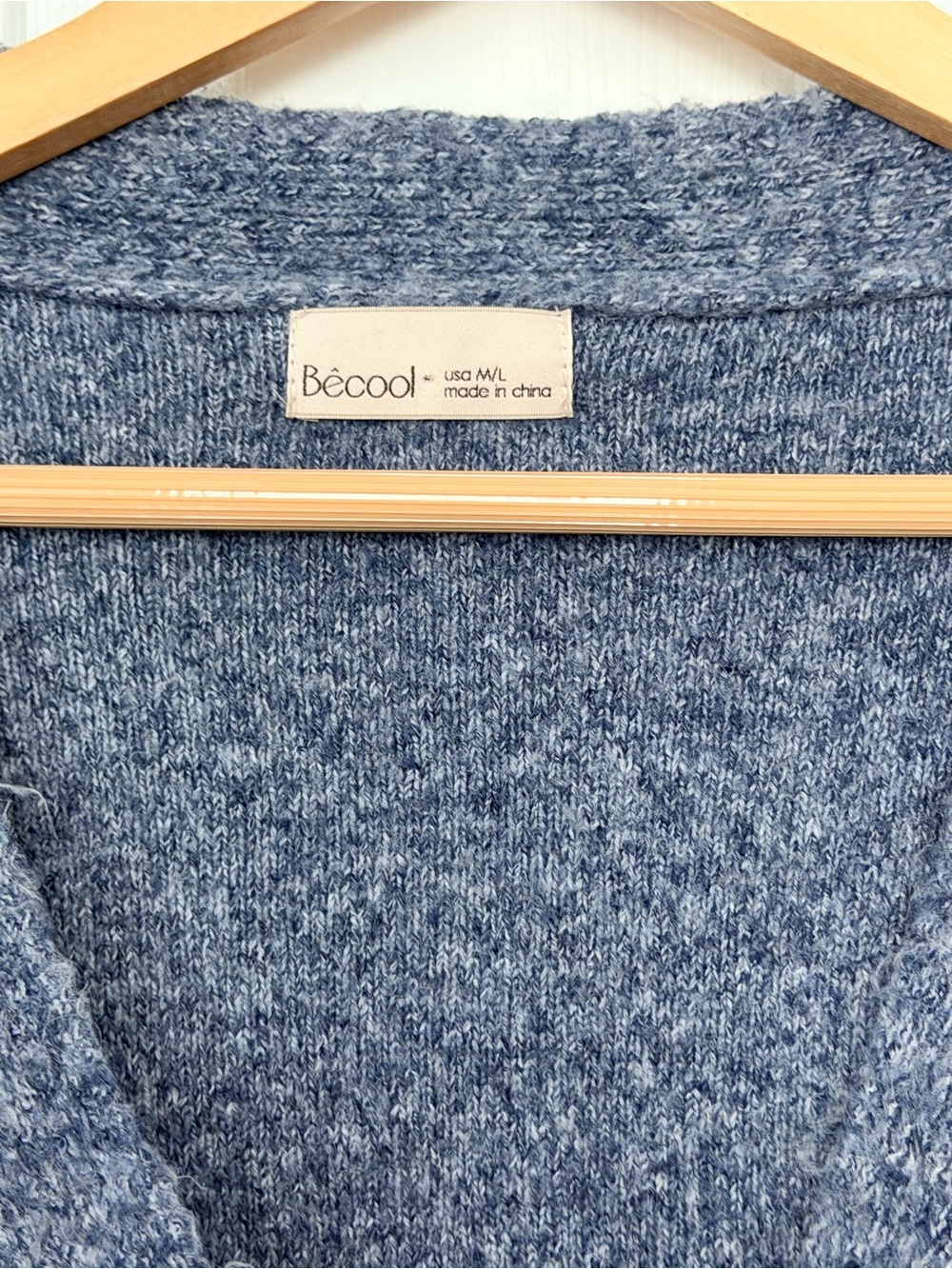 Women's Blue V-Neck Buttoned Cropped Cardigan Sweater - Picture 2 of 9